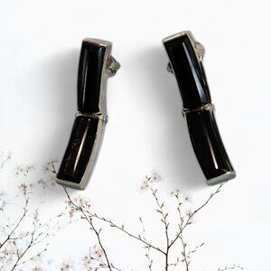 Vintage Mexico 950 Sterling Silver Black Onyx Hinged Earrings MD-72 Mex 950